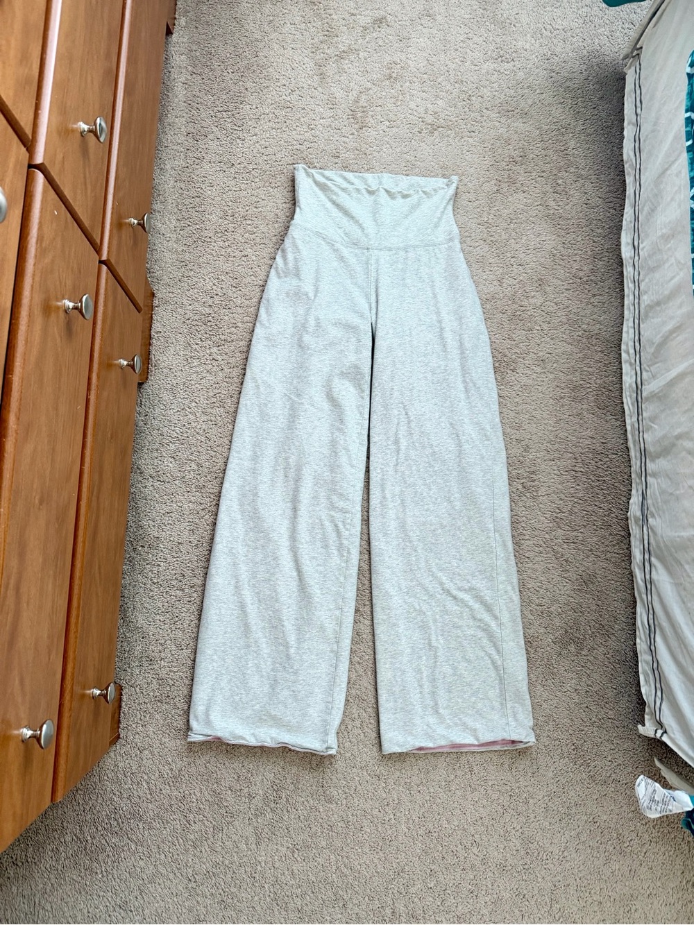 XS Hollister reversible wide leg pants